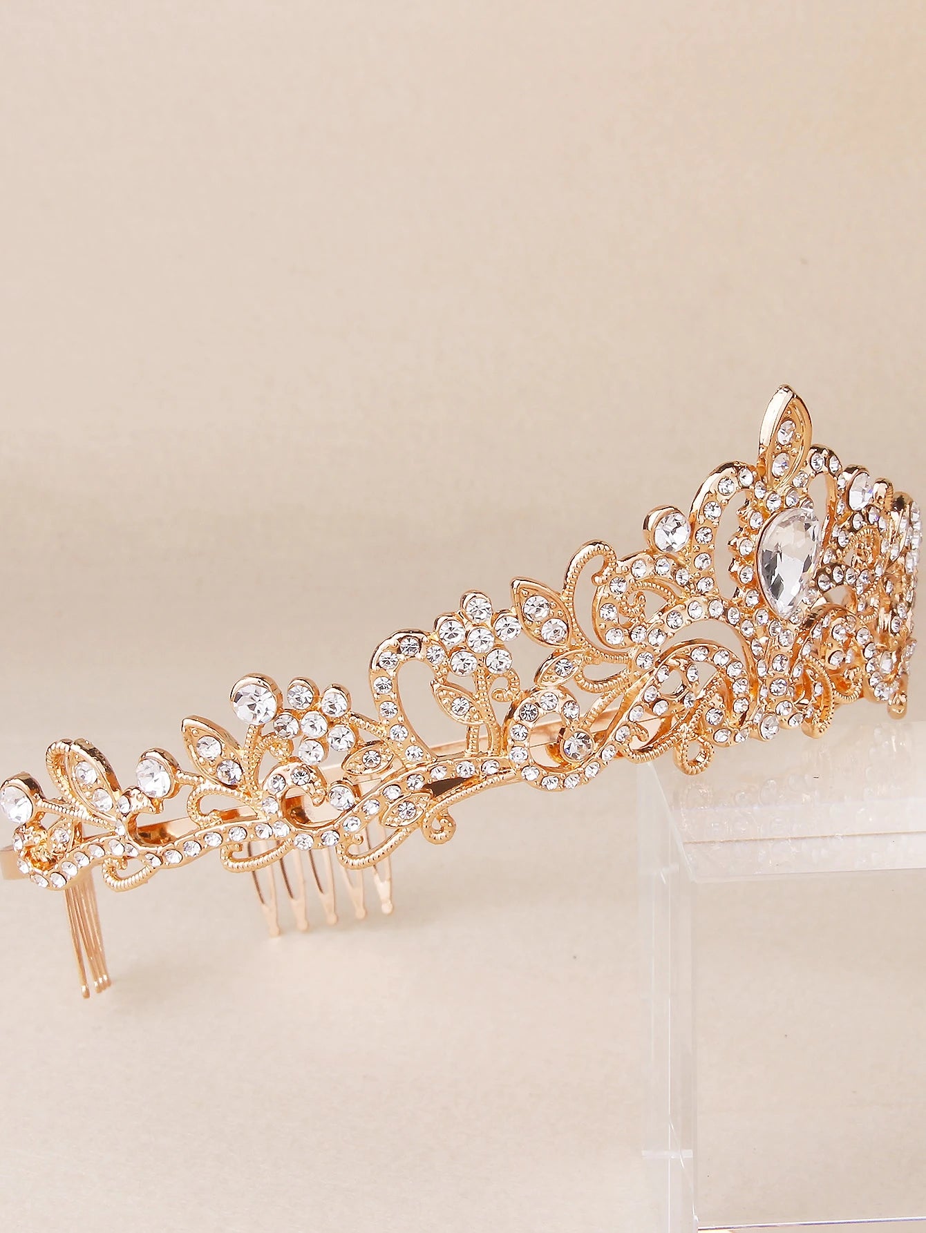Rhinestone Tiara Headband โ Festive Royal Crown ๐๐