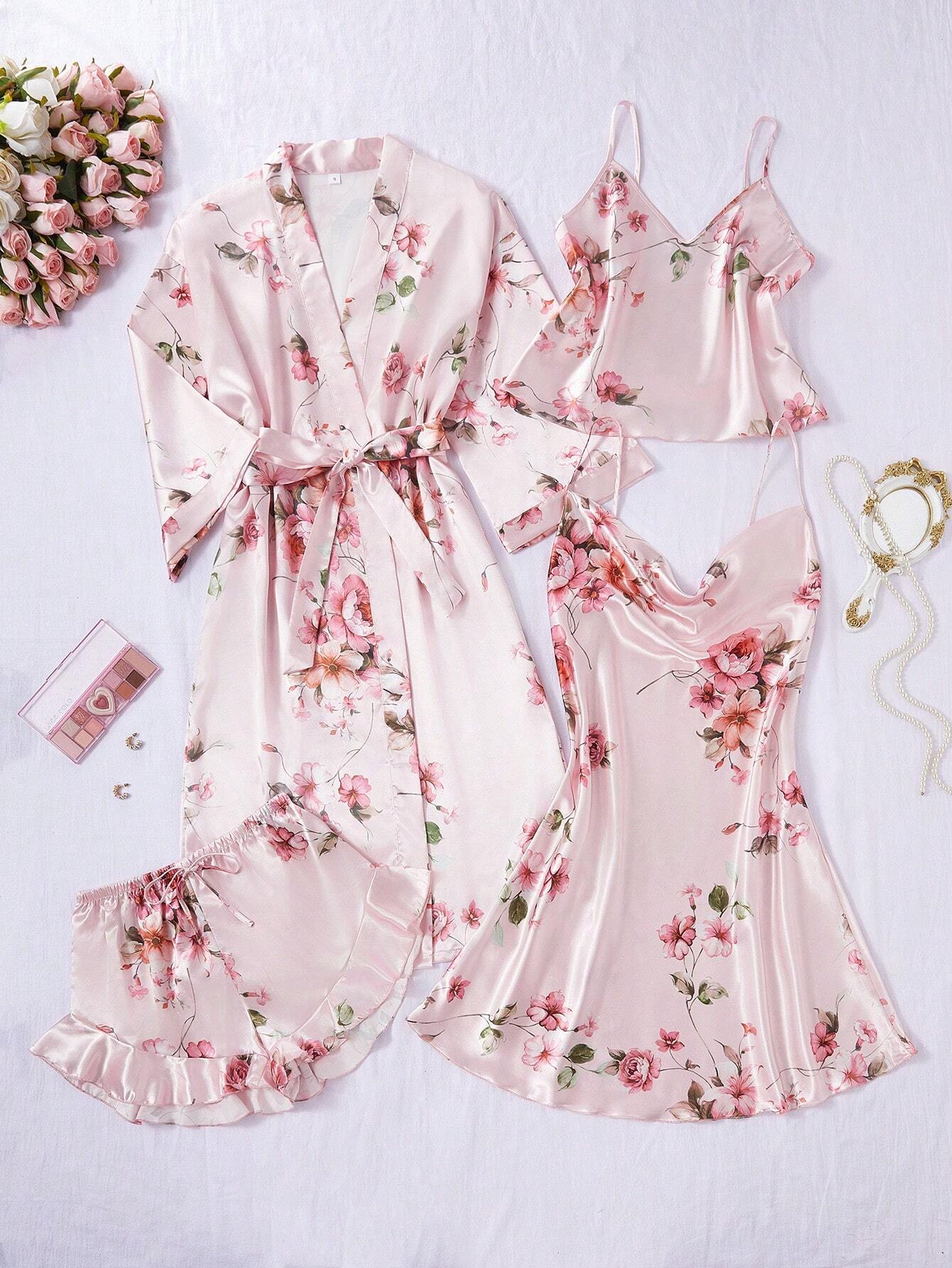 Er staat hier 5 delig maar ik zie alleen 4 delen?? Even checken hoeveel het er zijn;  Elegante 4-delige pyjama set met bloemen