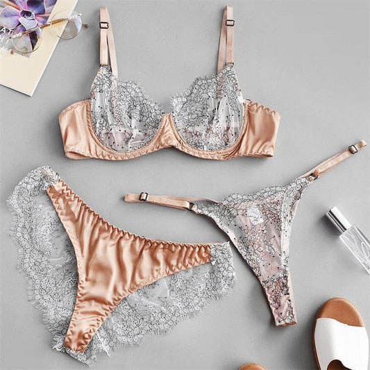 Set van drie bruine mesh beugelbh en slipjes lingerie